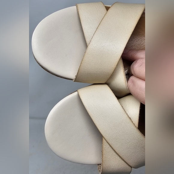 Lane Bryant Dream Cloud Cross-Front Faux Leather Platform Block Heel Beige 10.5W - Picture 2 of 16